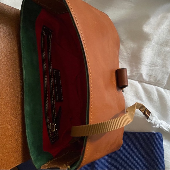 Dooney and Bourke brown leather Crossbody Bag - Picture 4 of 4